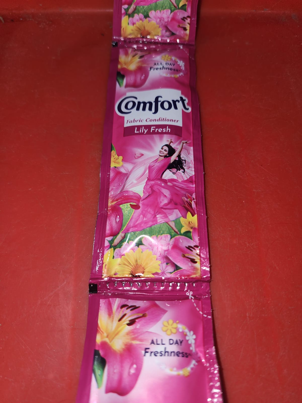 COMFORT PINK 19ML RS.4