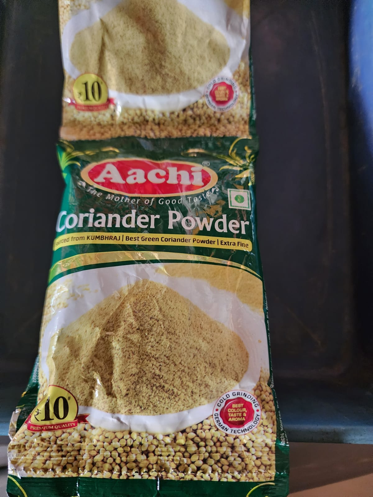 Coriander 10 Rs Aachi