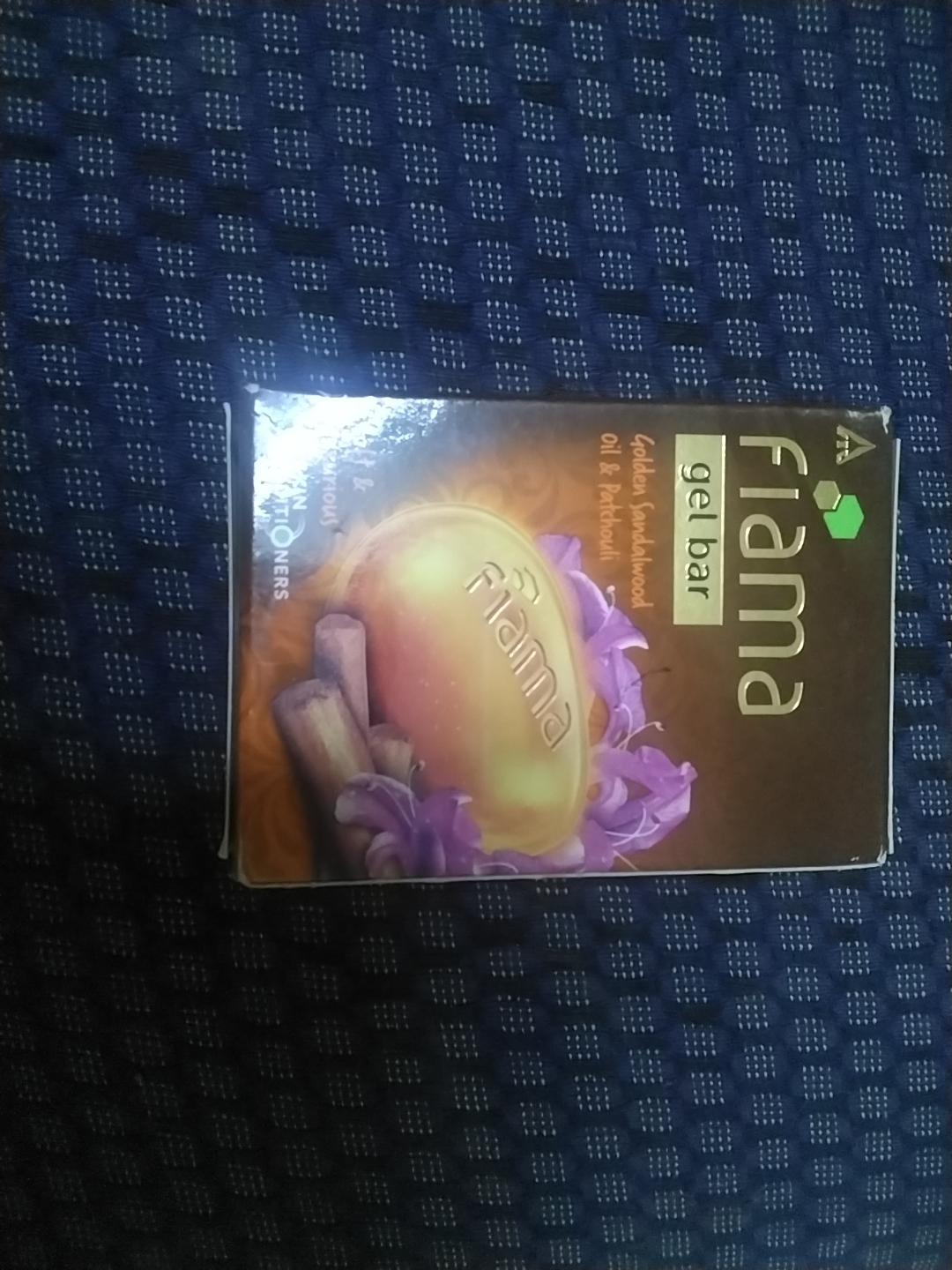 Fiama Gel Bar Gold Sandalwood Oil 75g