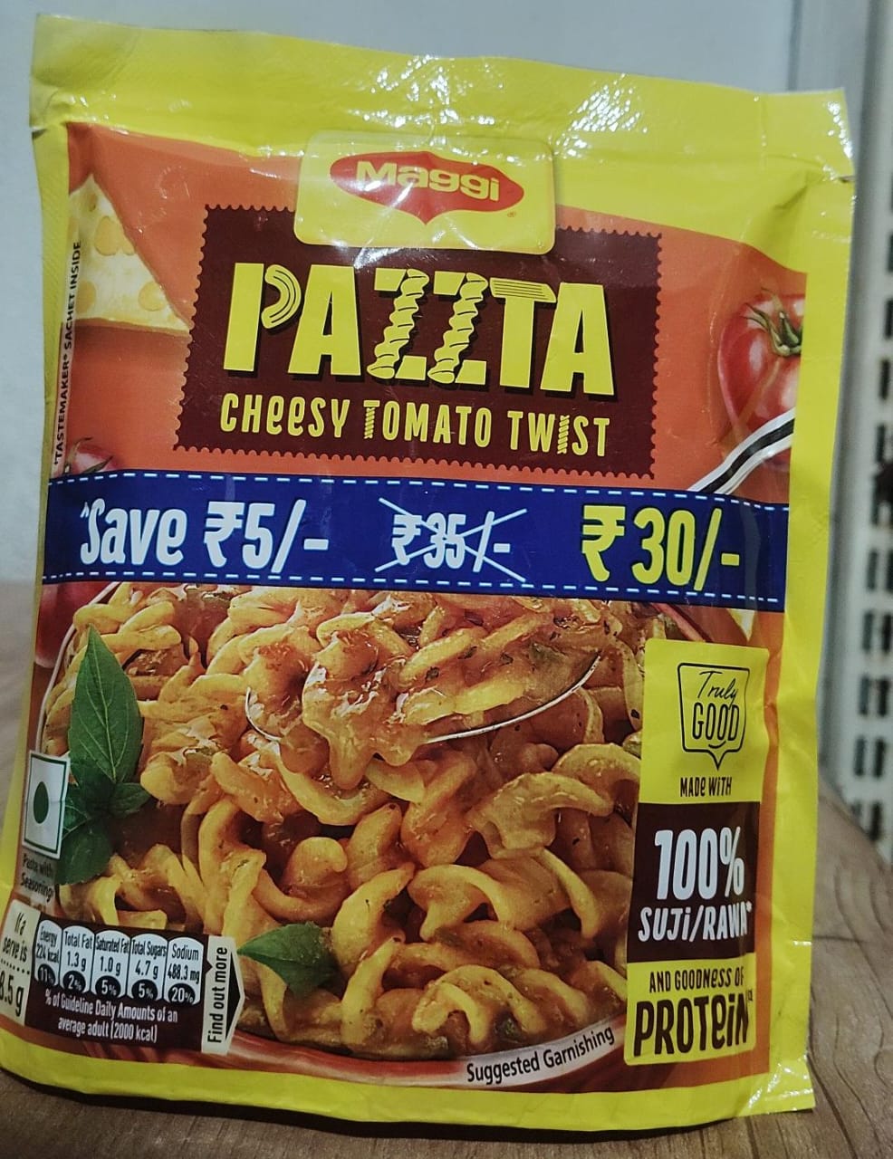Maggi Pazzta Cheesy Tomato Twist