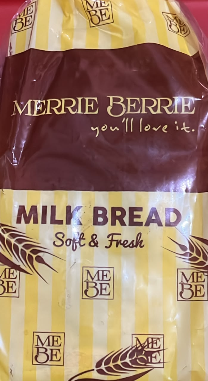 MERRIE BERRIE MILK BREAD
