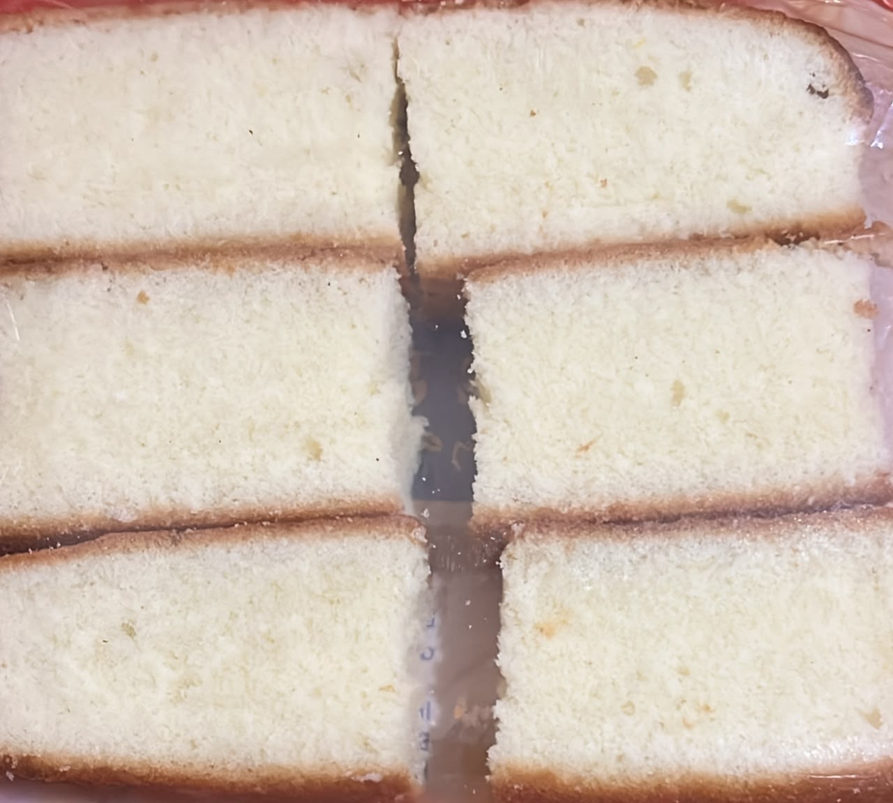 MERRIE BERRIE TEA CAKE