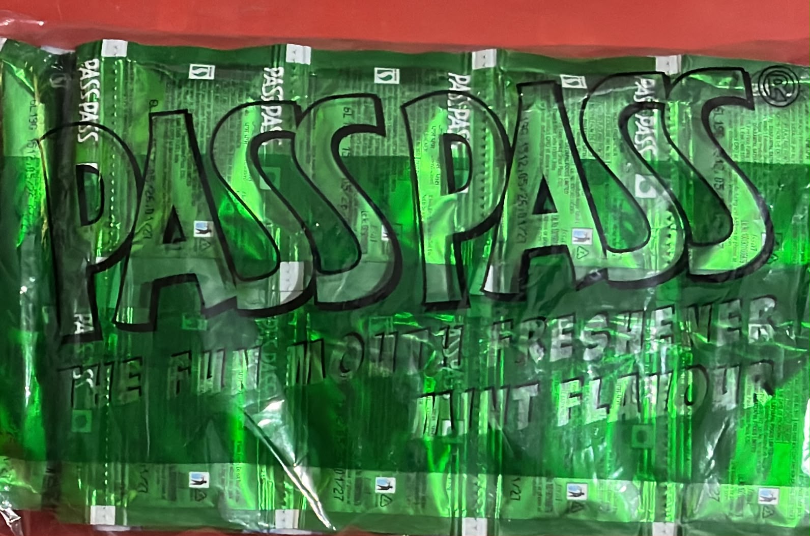 PASS PASS GREEN 1RS
