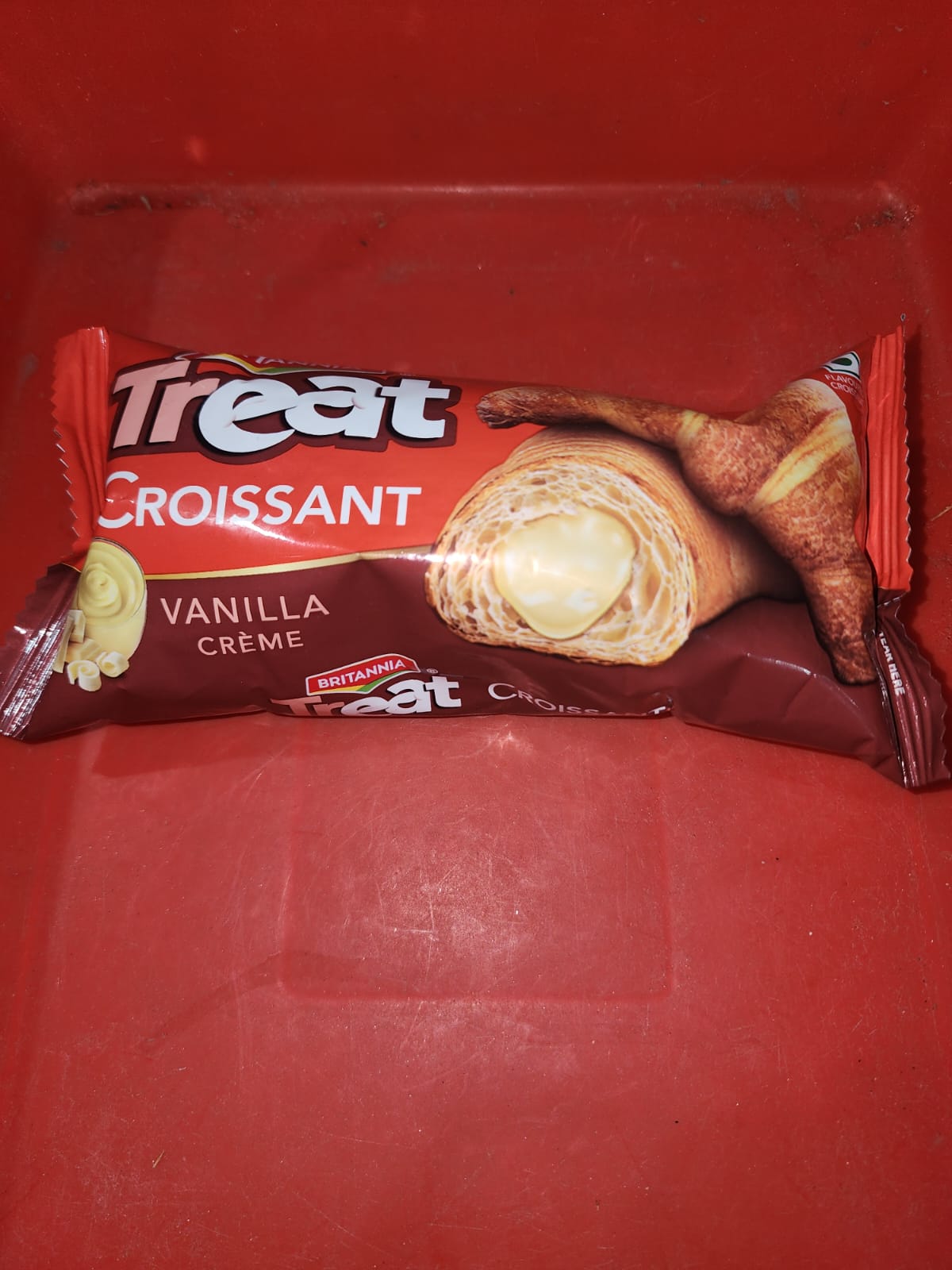 TREAT CROISSANT VANNILA CREME